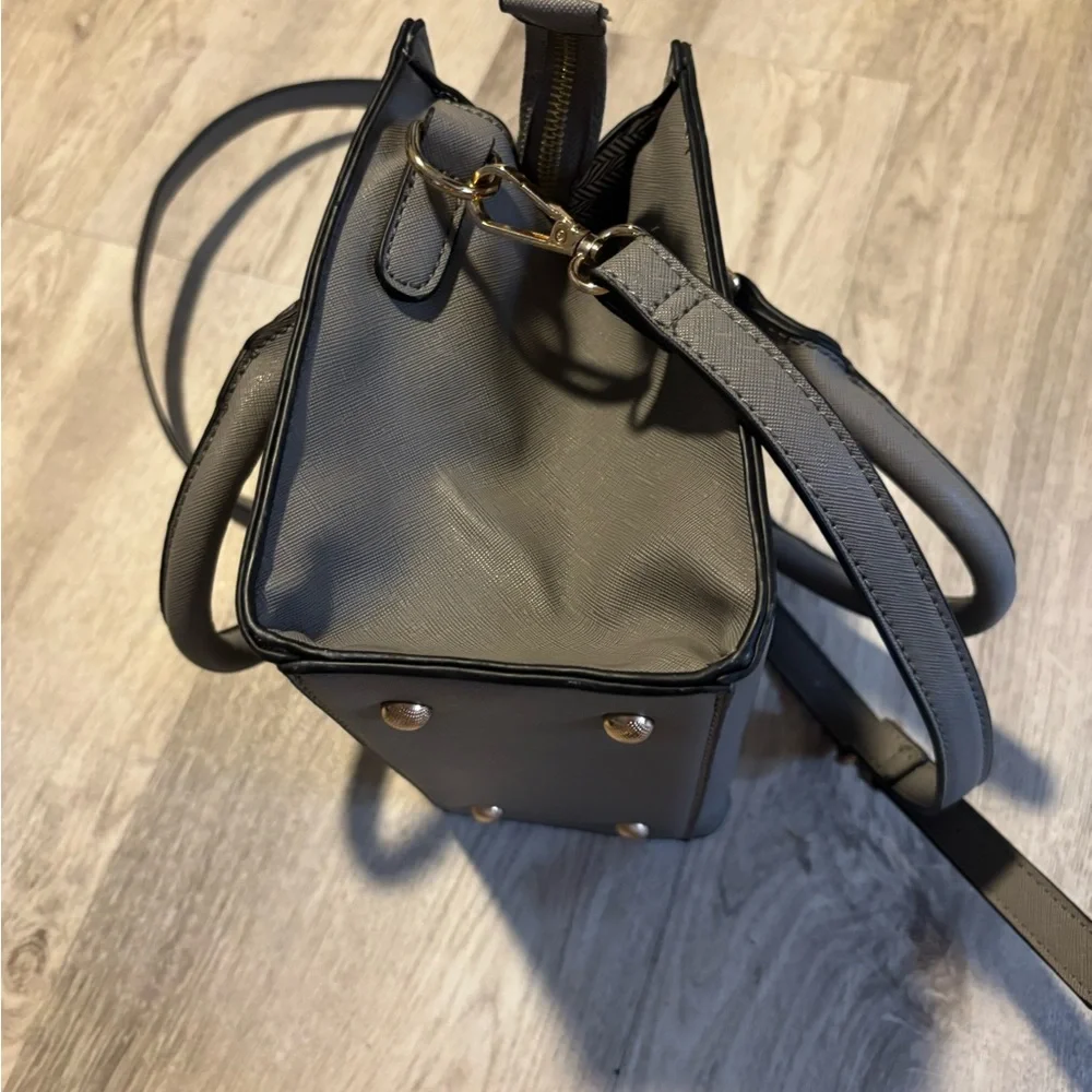 Small grey bag - Picture 5 of 6